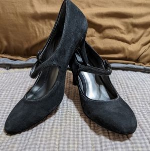 Ann taylor loft heels  leather
